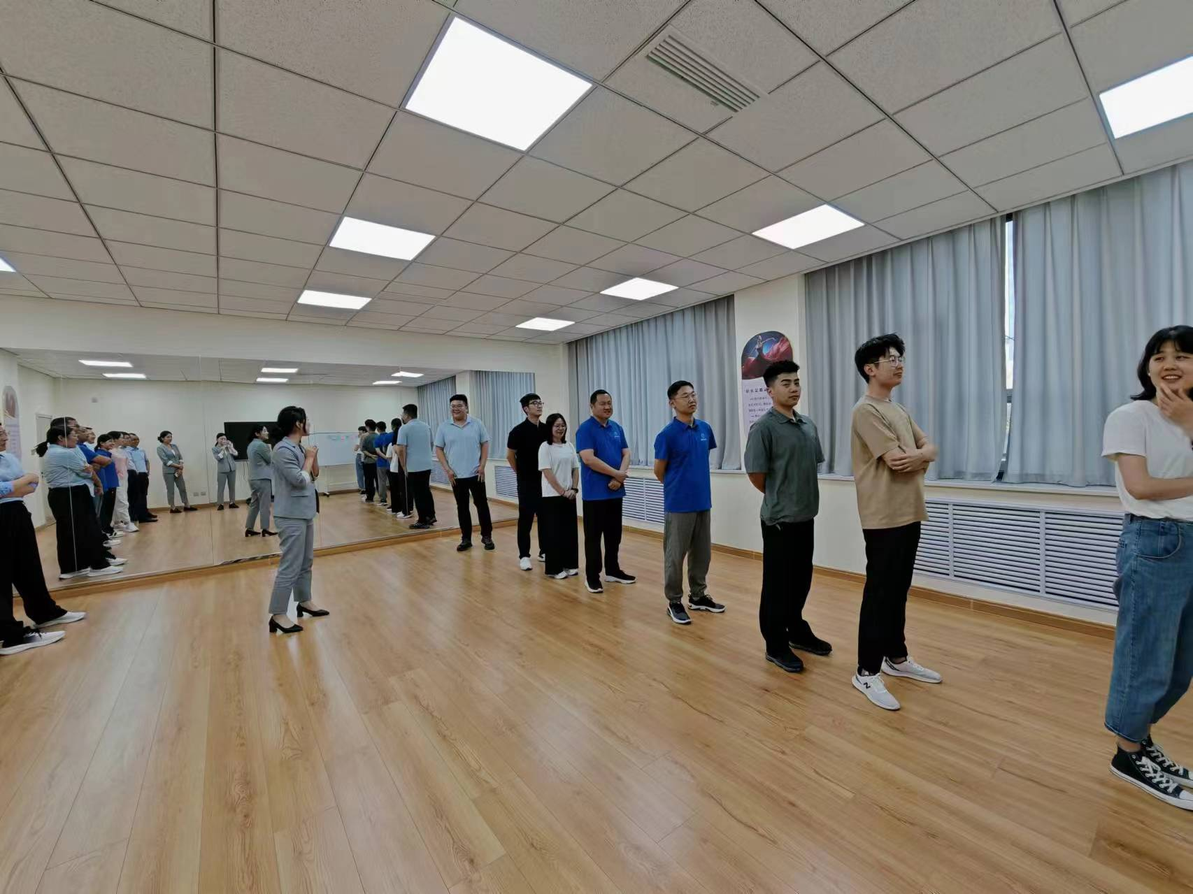 圖片2.png 圖片2.png